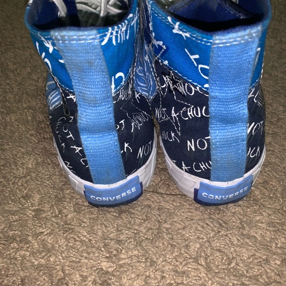 Blue Converse - Picture 3 of 7